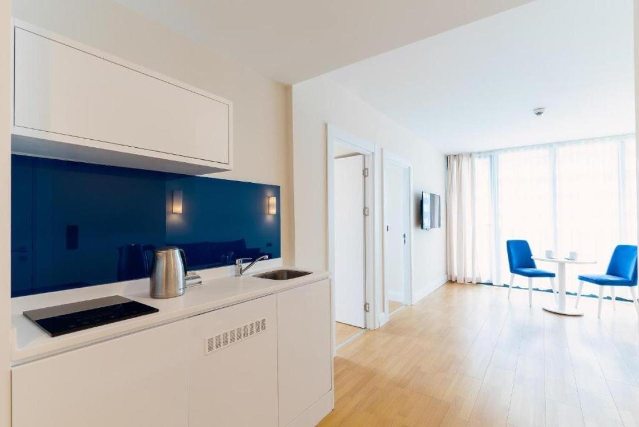 Luxury Sea View Apartments In Orbi City Batumi Eksteriør bilde